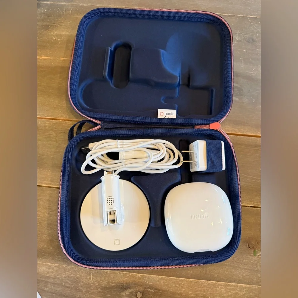 Nanit Baby Monitor Smart Bundle with NIB wall mount & Breathing Band, Hard Case - Picture 2 of 13